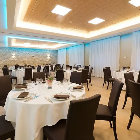 Ele Park Pamphili Hotel 4*