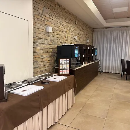 Hotel Ele Park Pamphili 4*