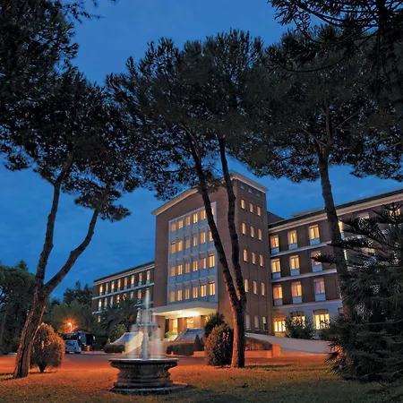 Ele Park Pamphili Отель 4*