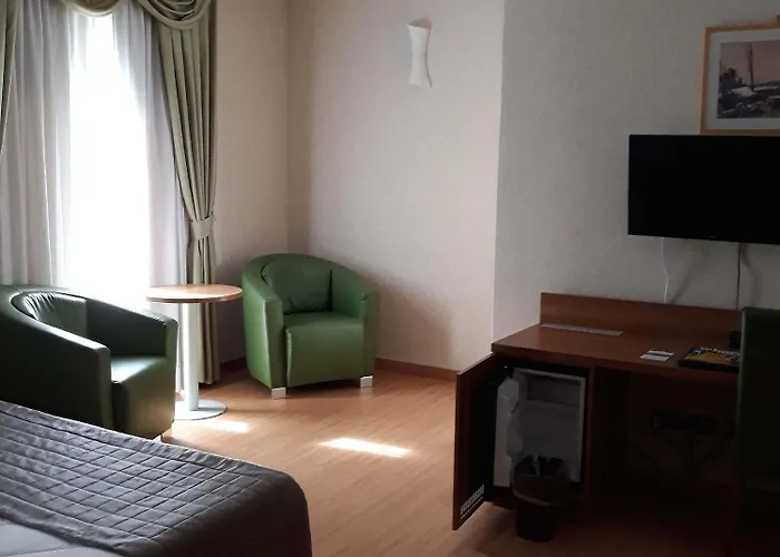 Hotel Ele Park Pamphili 4*