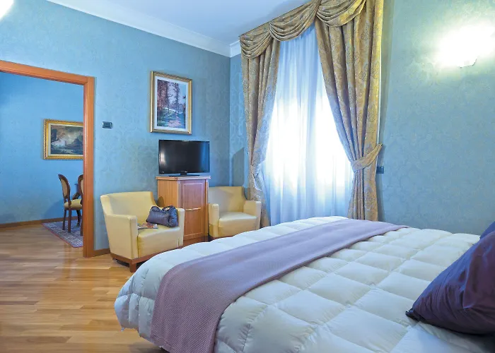 Ele Park Pamphili 4*