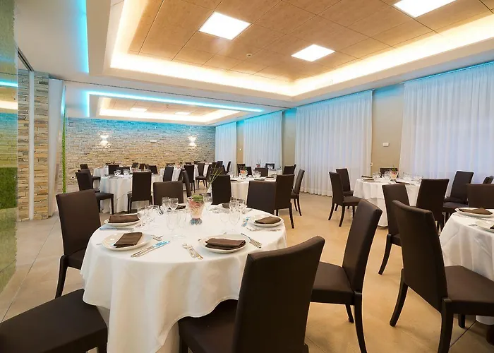 Ele Park Pamphili Hotel 4*