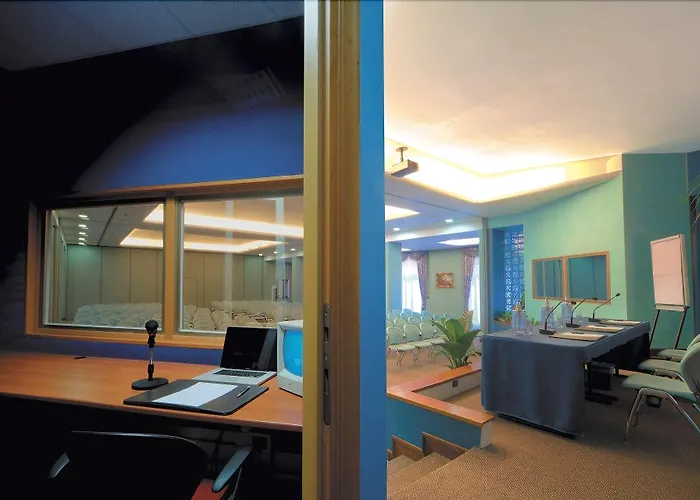 Hotel Ele Park Pamphili 4*