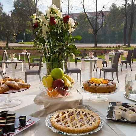 Ele Park Pamphili Rome