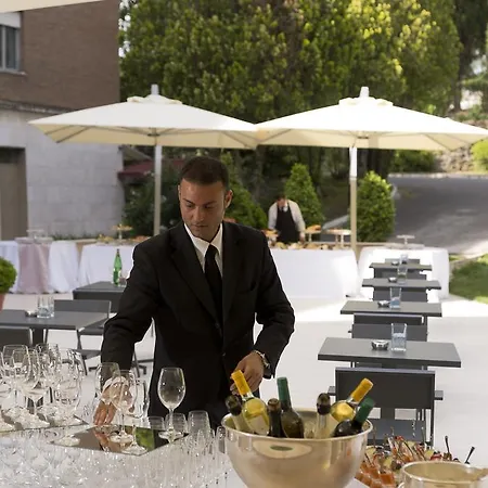Hotel Ele Park Pamphili 4*