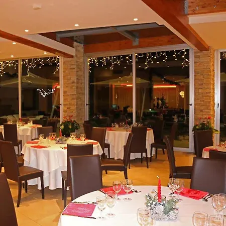 Ξενοδοχείο Ele Park Pamphili 4*